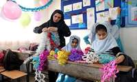 برپایی ۲۵۰۰ ستاد دهه فجر در مدارس همدان