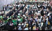 کاروان ‌رضوی در نهاوند/ جشن معنوی با اهتزاز پرچم امام رضا(ع)